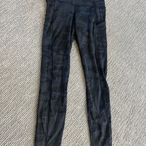 Black Camo lululemon Leggings